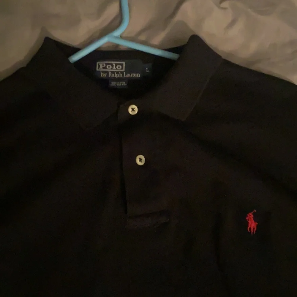 L/S collared polo - Picture 2 of 3